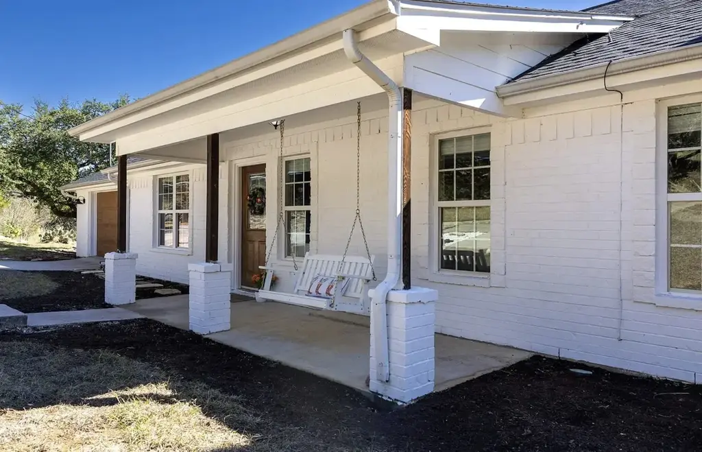 1011 Santa Fe Trail, Horseshoe Bay