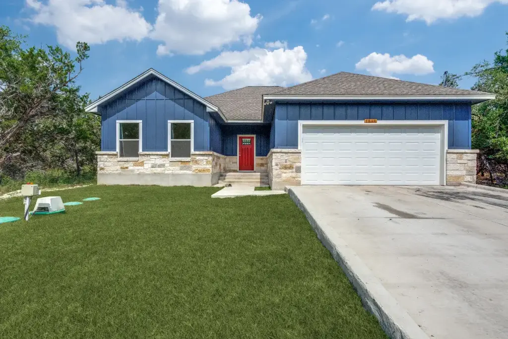 1848 Tanglewood Trail, Spring Branch