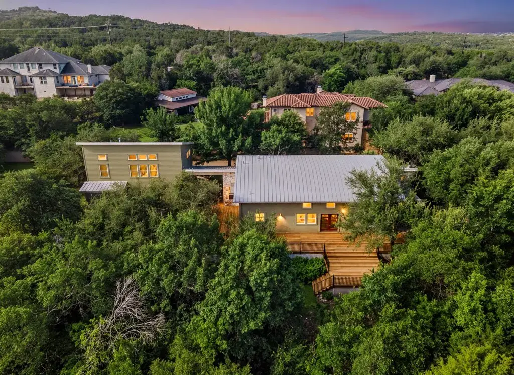 10200 Birdlip Circle, Austin