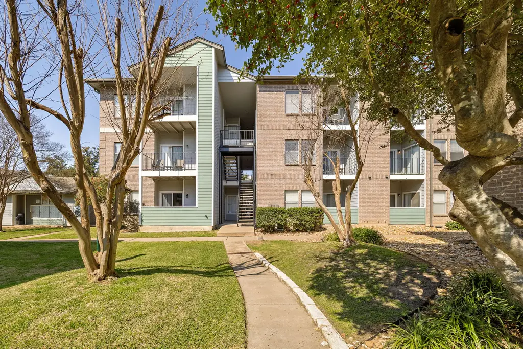 12166 Metric Boulevard 239, Austin