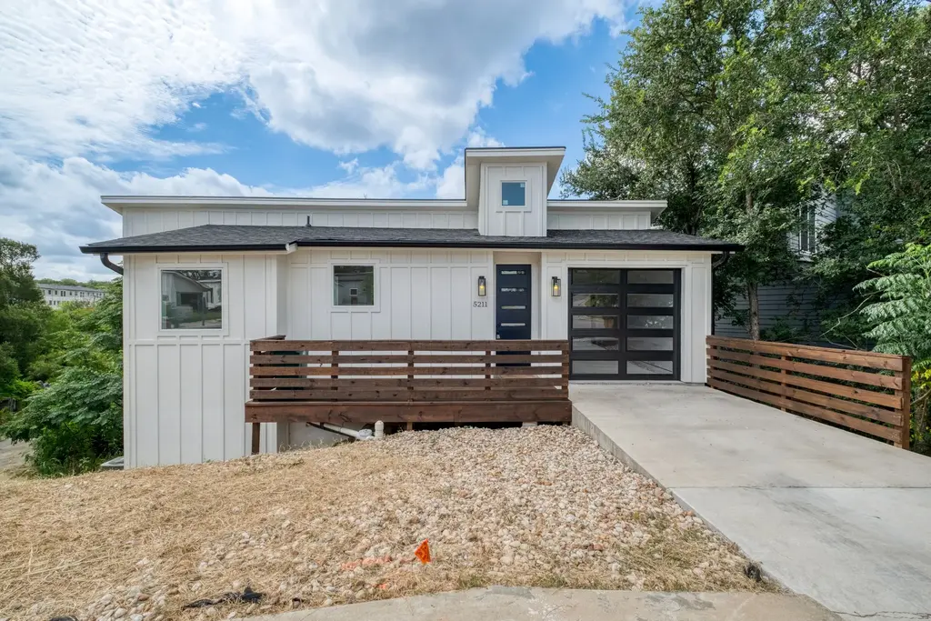 5211 Rob Scott Street, Austin