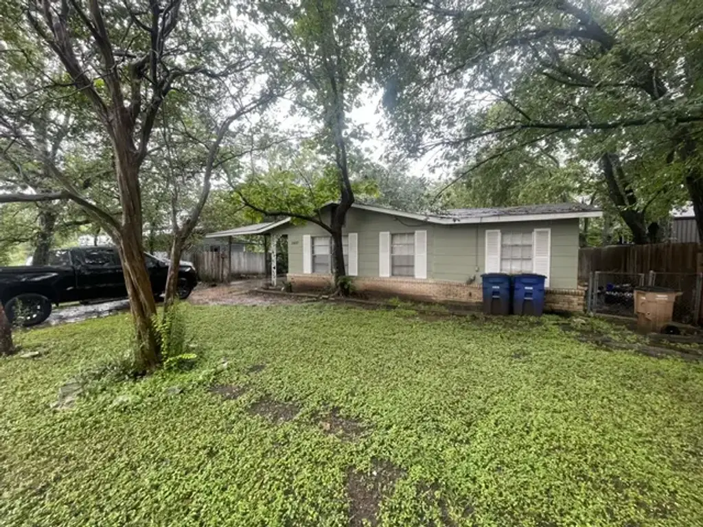1607 Sylvan Glade, Austin