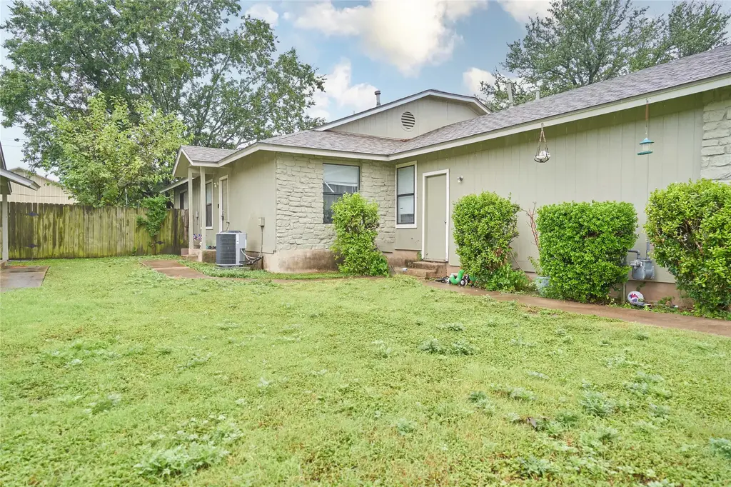 16003 Stoneham Circle, Pflugerville