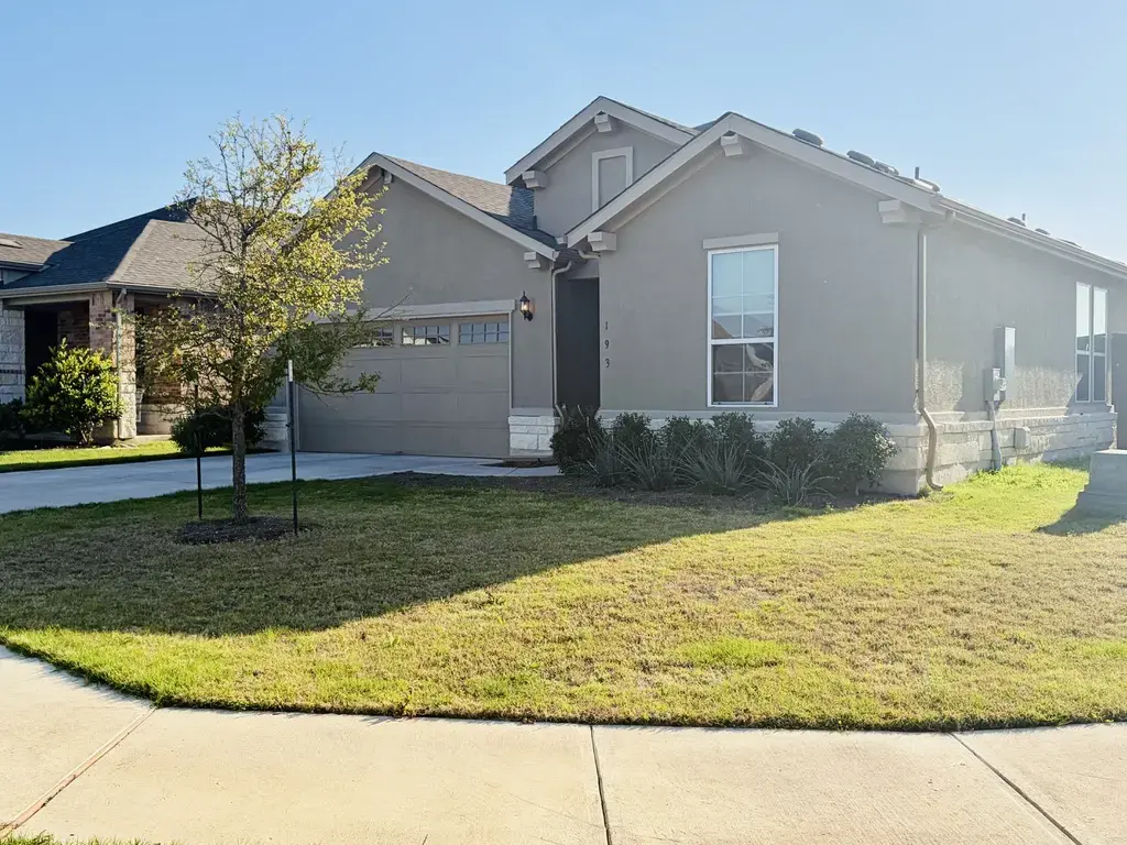 193 Slenderleaf Drive, Marble Falls