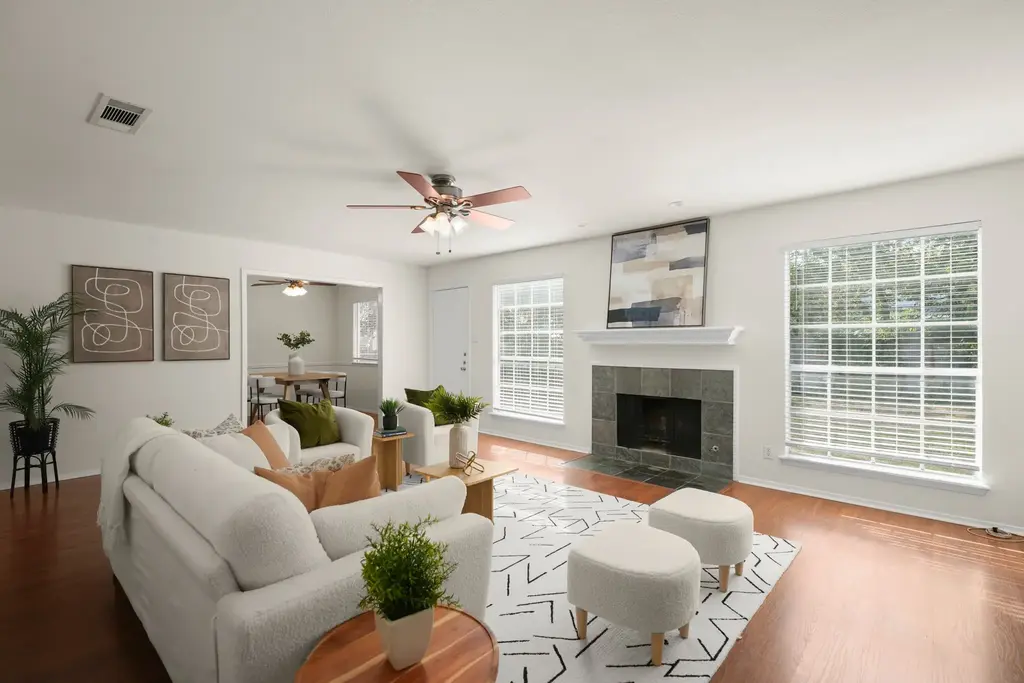 11709 Sterlinghill Drive, Austin