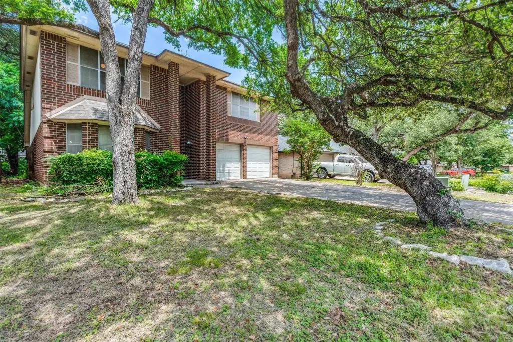1811 Dayflower Trace, Cedar Park