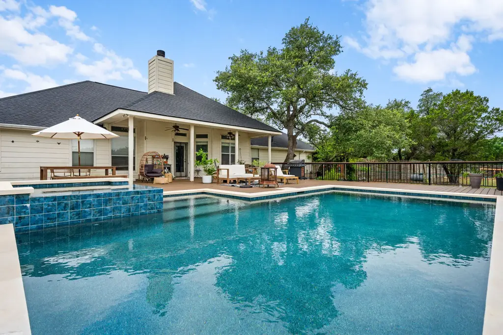 216 Cherokee Trail, Georgetown