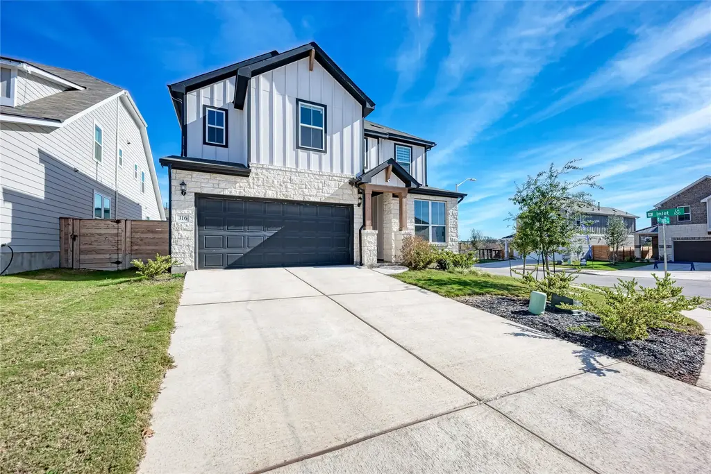 316 Regatta Trail, Leander
