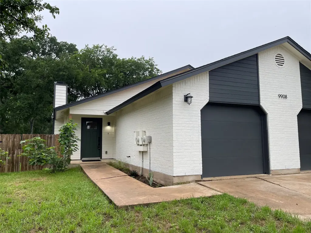 9908 Brasher Drive B, Austin