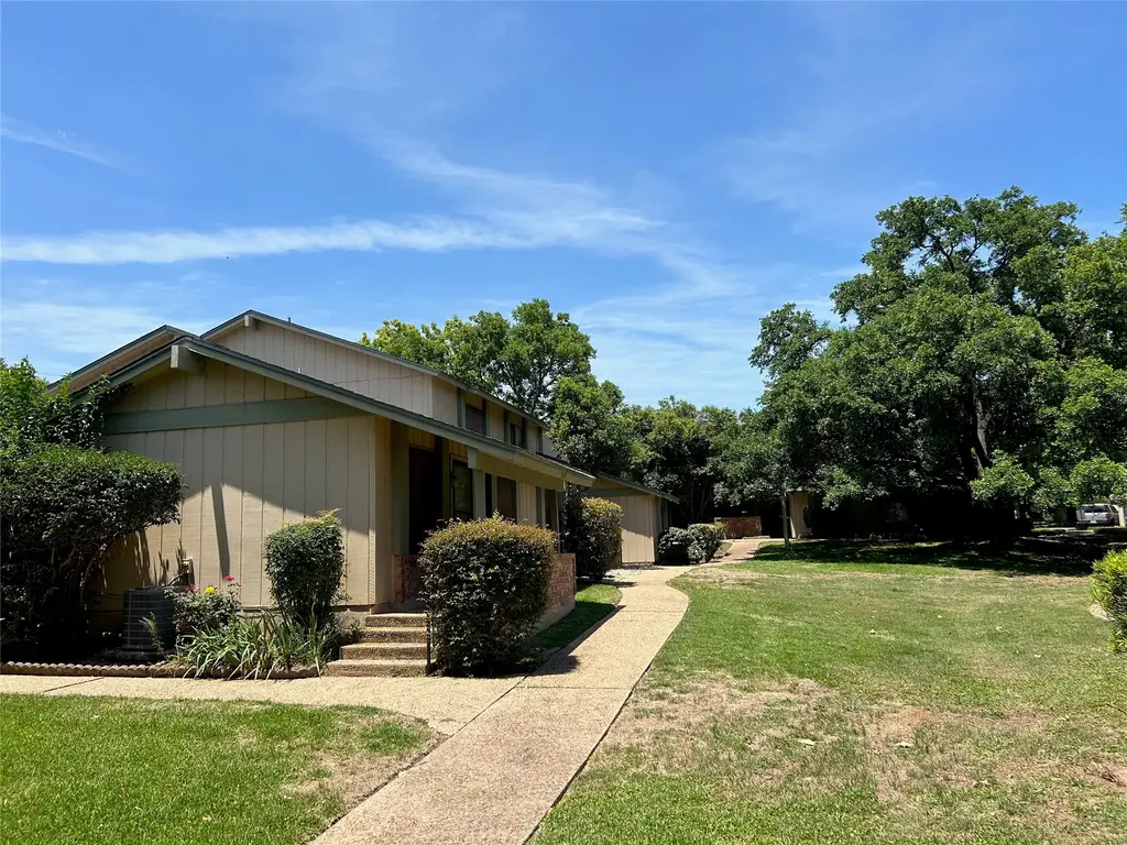 9509 Blue Creek Lane, Austin