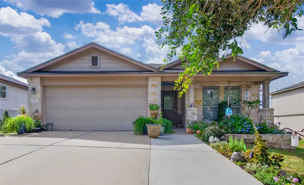 427 Buckingham Drive, Kyle