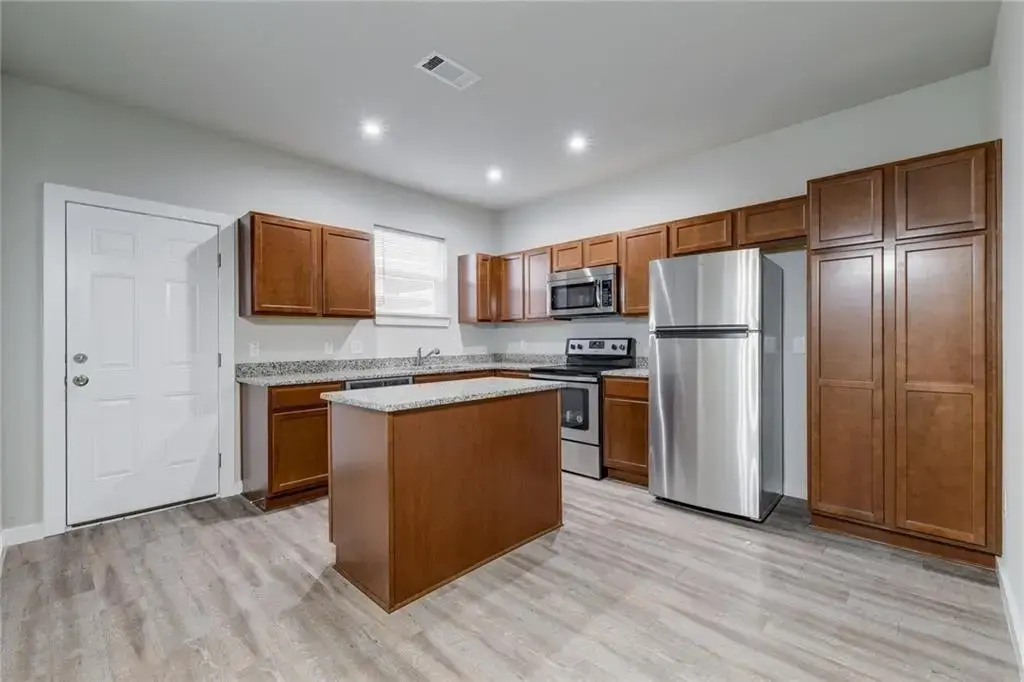 906 Quartz Court 102, Cedar Park