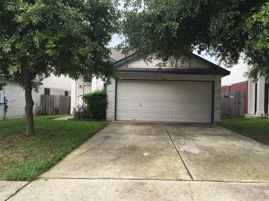1619 Harness Race Way, Pflugerville