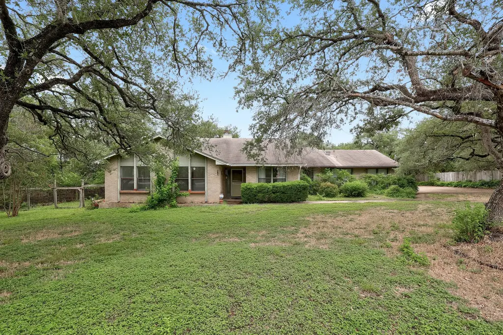 12403 Shady Acres Drive, Buda