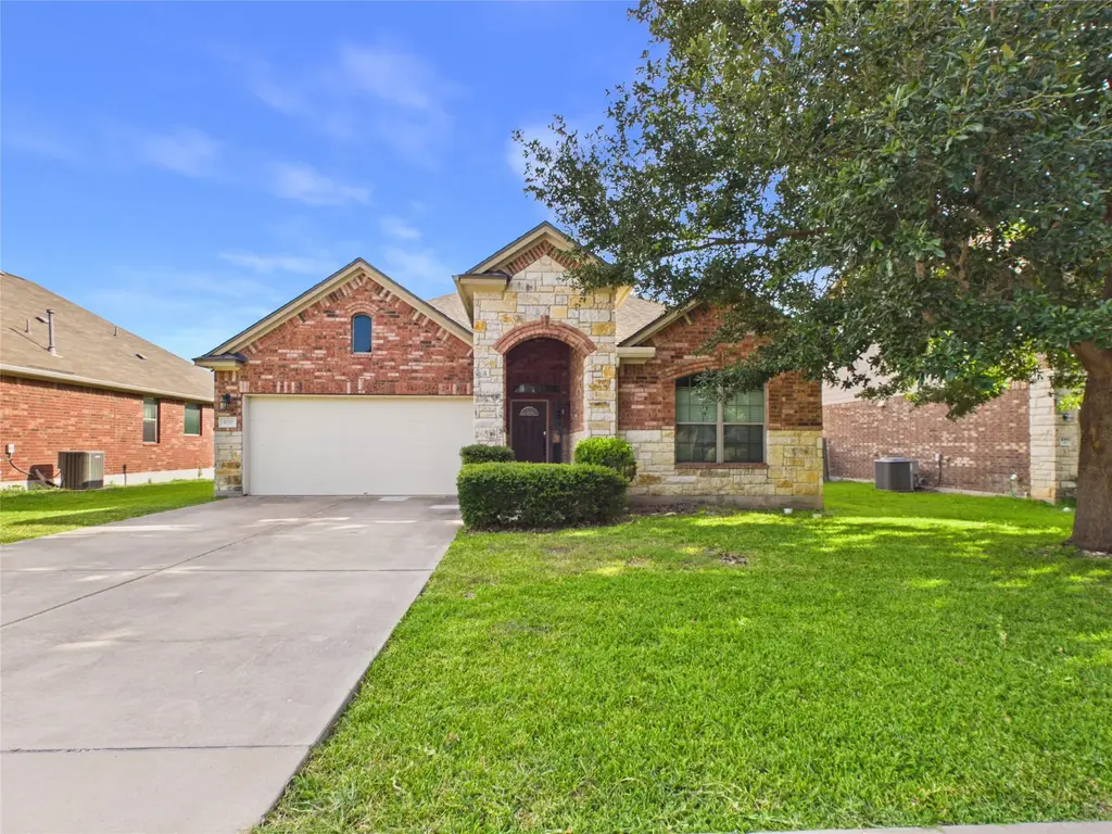 1070 Sussex Way, Round Rock