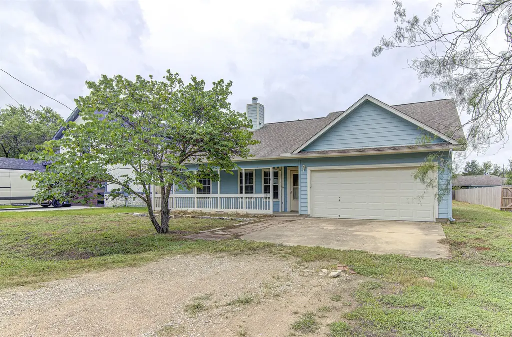 107 W Pauwela Lane, Bastrop