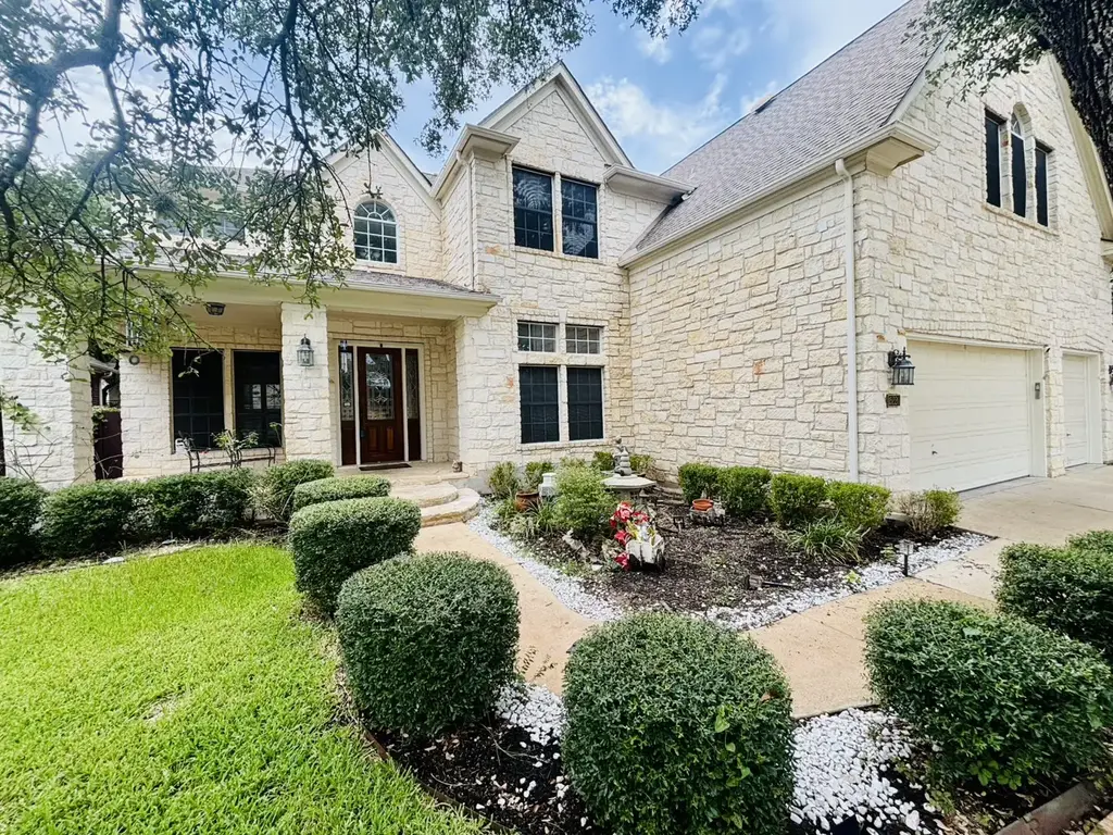 15220 Calaveras Drive, Austin