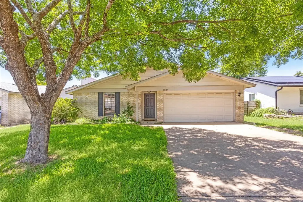 11104 Applewood Drive, Austin