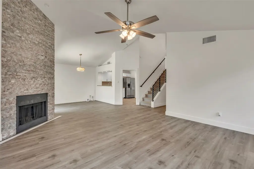 12312 Yarmont Way, Austin
