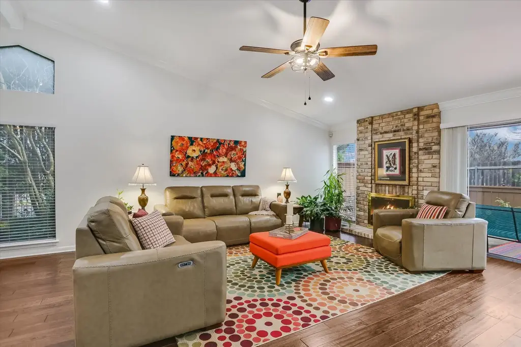 9469 Singing Quail Drive, Austin