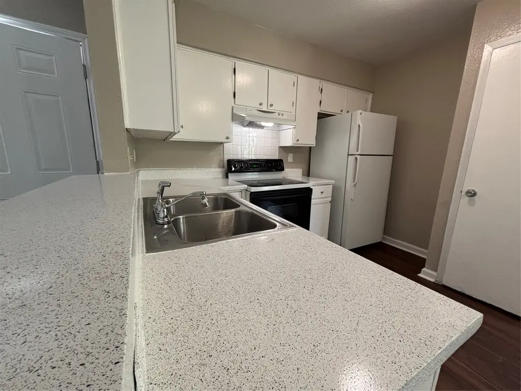 10010 Brownie Drive C, Austin