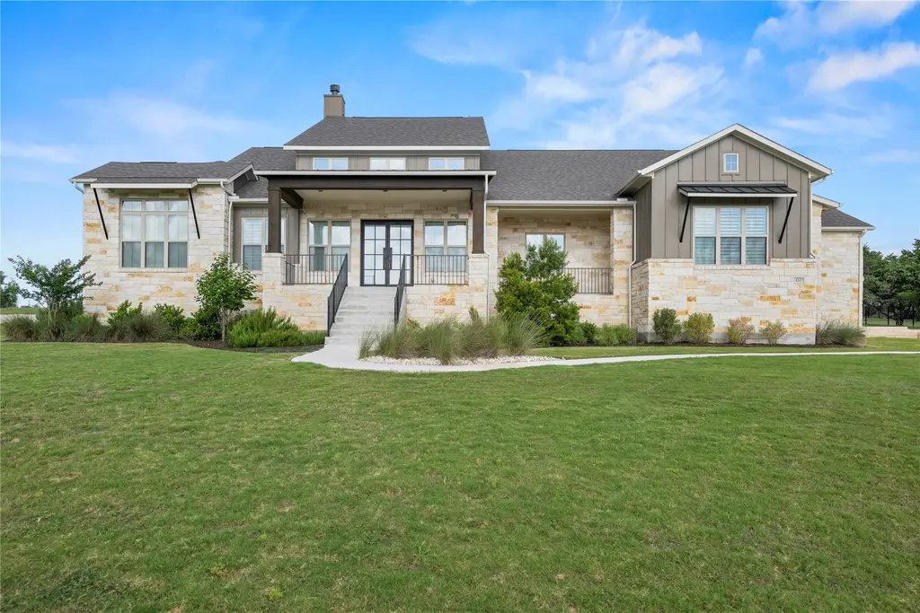 120 Rancho Deluxe, Liberty Hill