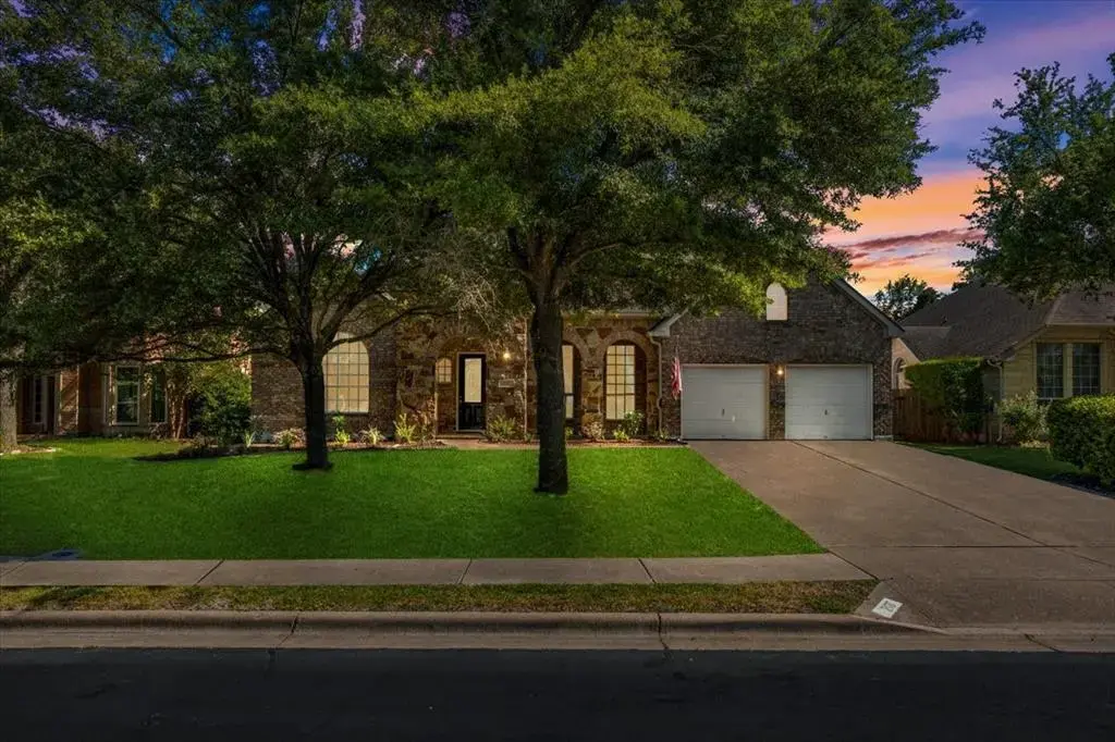 2127 Clear Lake Place, Round Rock