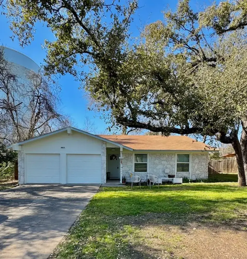 9512 Eddystone, Austin