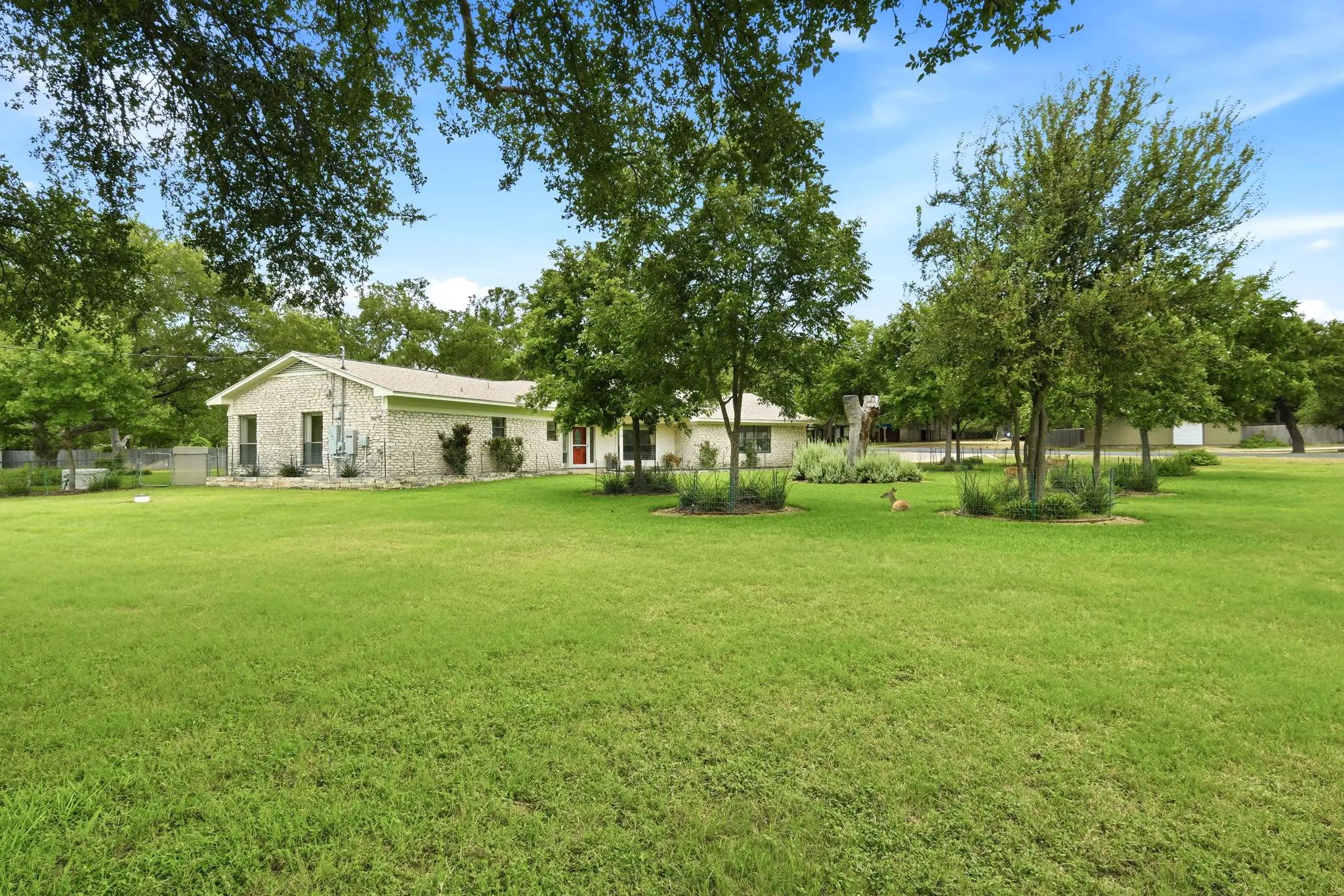 Photo of Listing #4978738