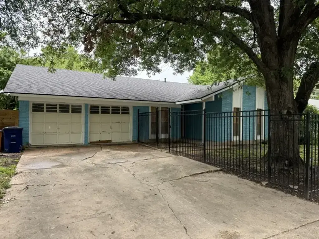 1608 Colony Creek Drive, Austin