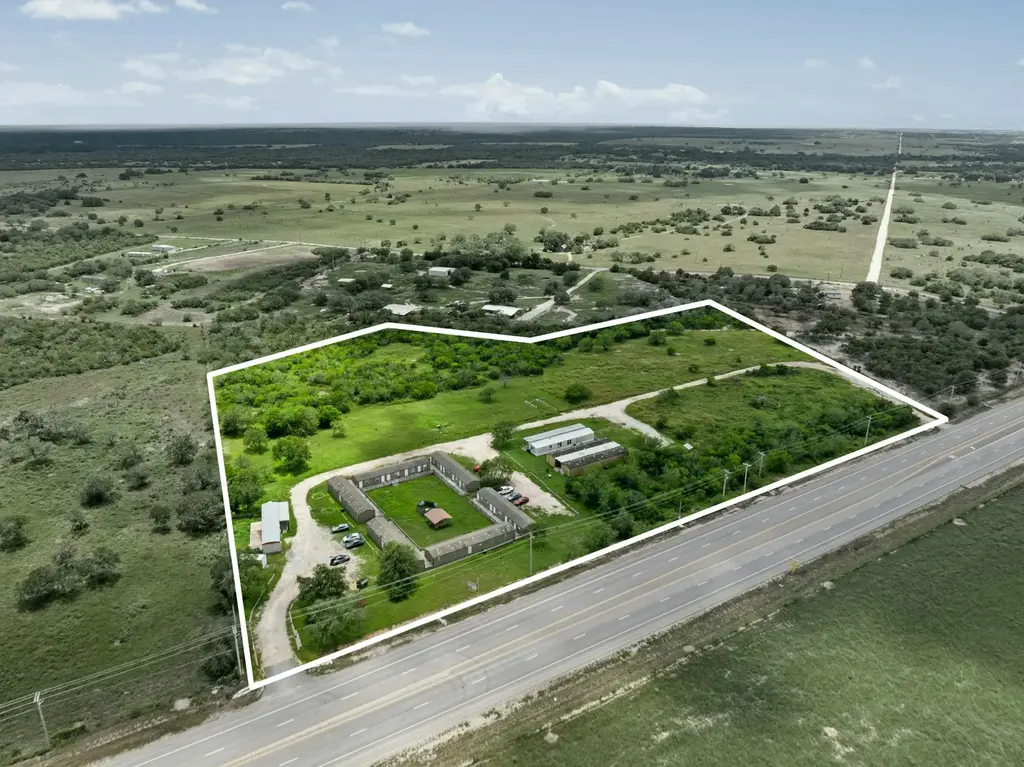 1500 State Highway 72 W, Yorktown