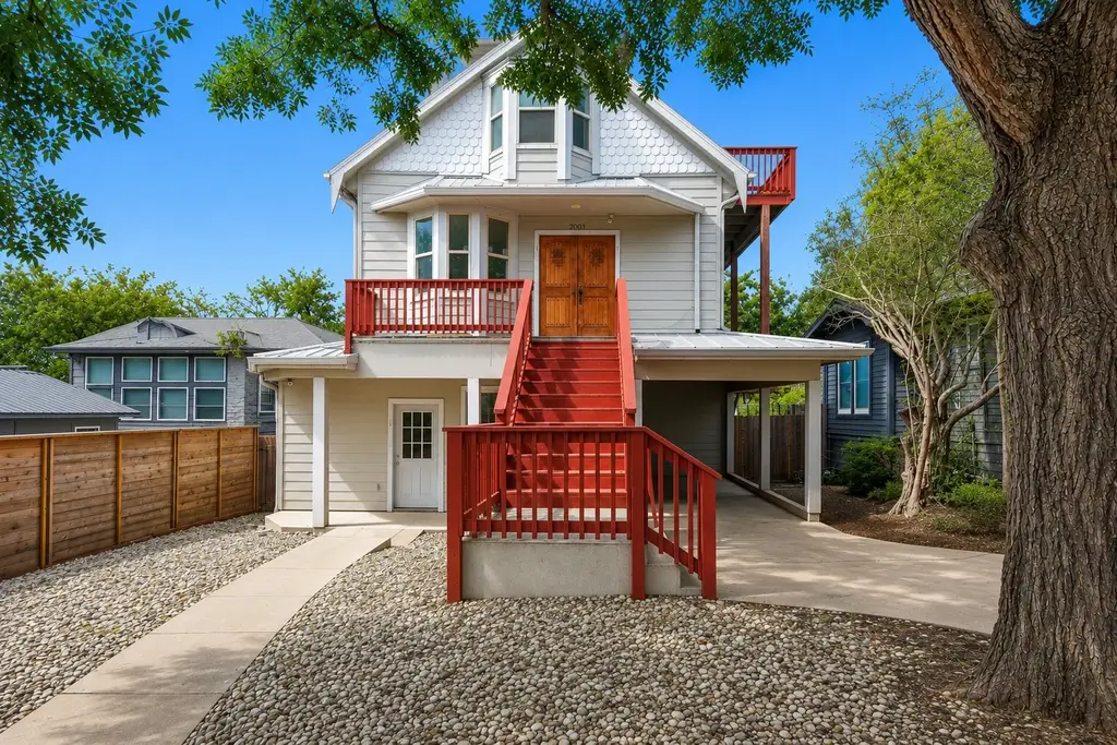 2003 E 9th Street, Austin