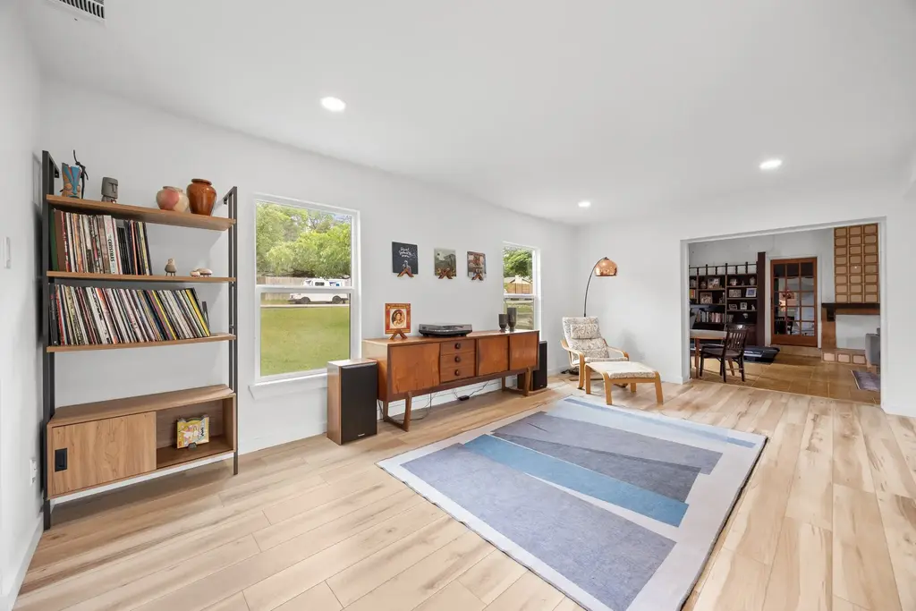 12422 Deer Track, Austin