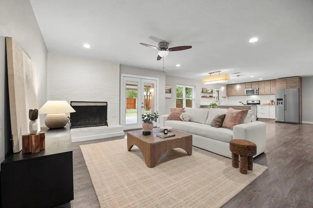 5501 Coventry Lane, Austin