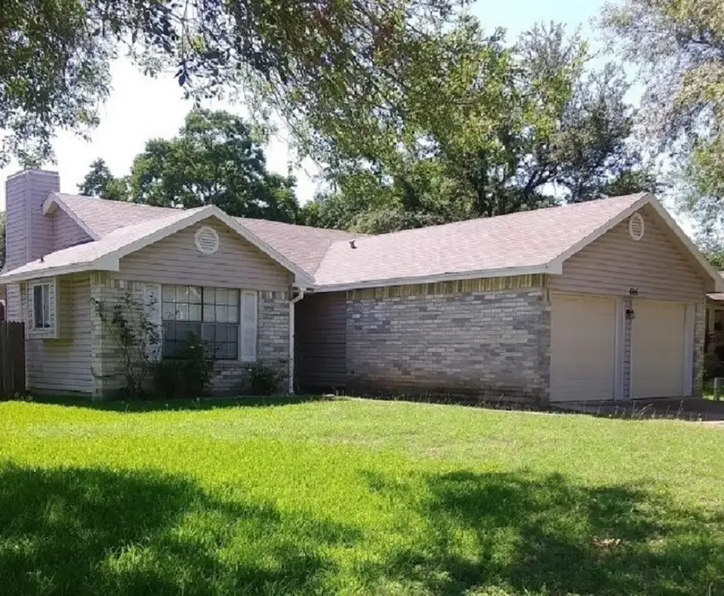 605 Elder Way, Round Rock