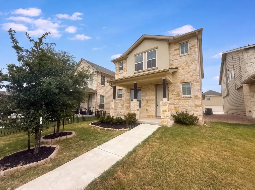 304 Lost Mine Peak Lane, Dripping Springs