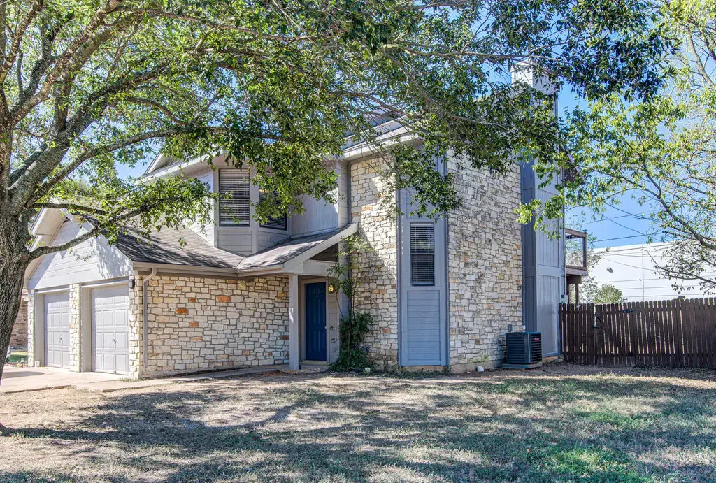 1205 Gregory Lane 1205, Round Rock