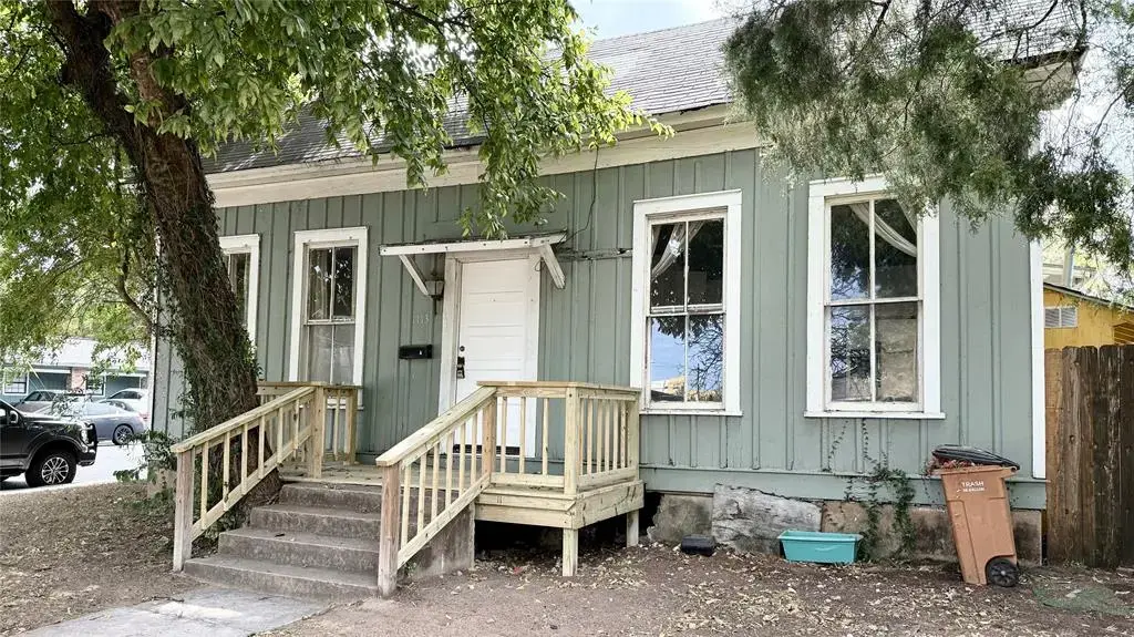 1113 E 2nd Street A, Austin