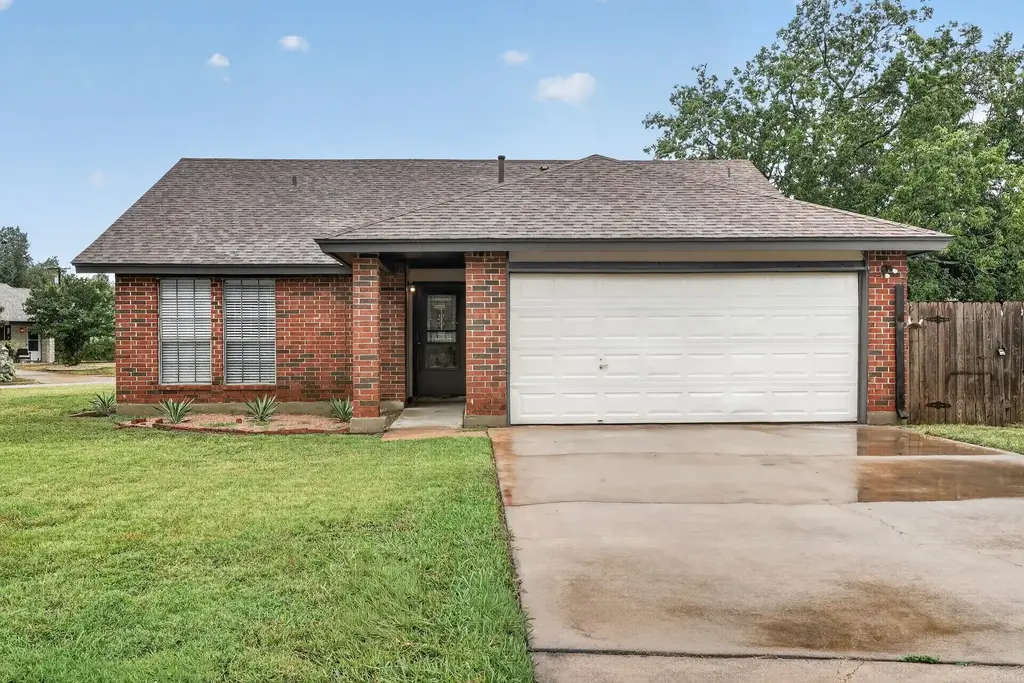 1509 Taron Drive, Round Rock