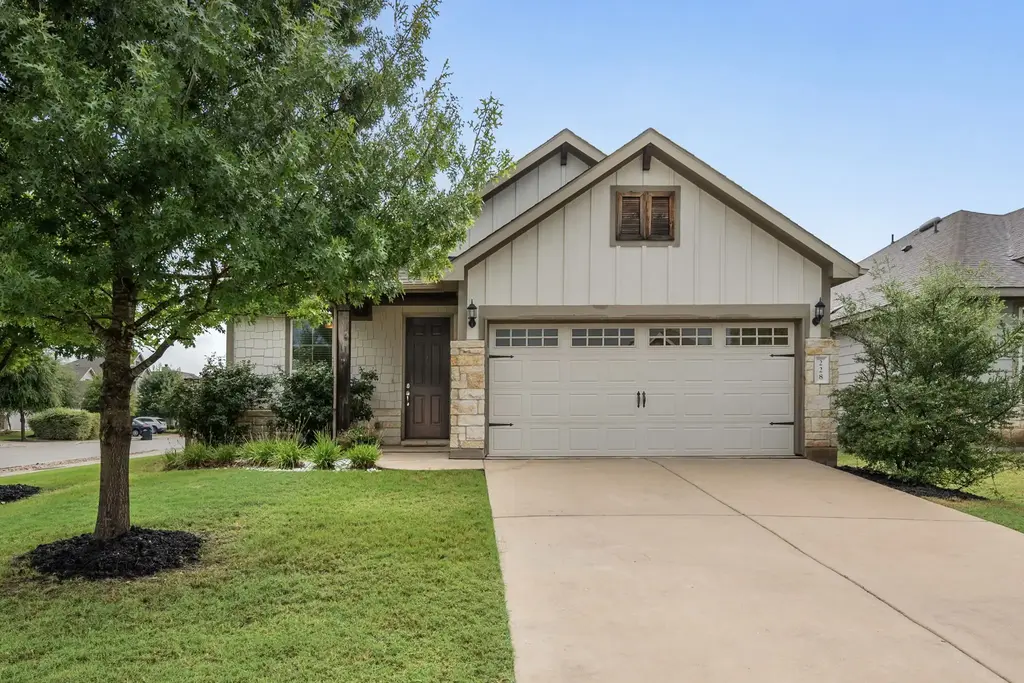 228 Bonnet Boulevard, Georgetown