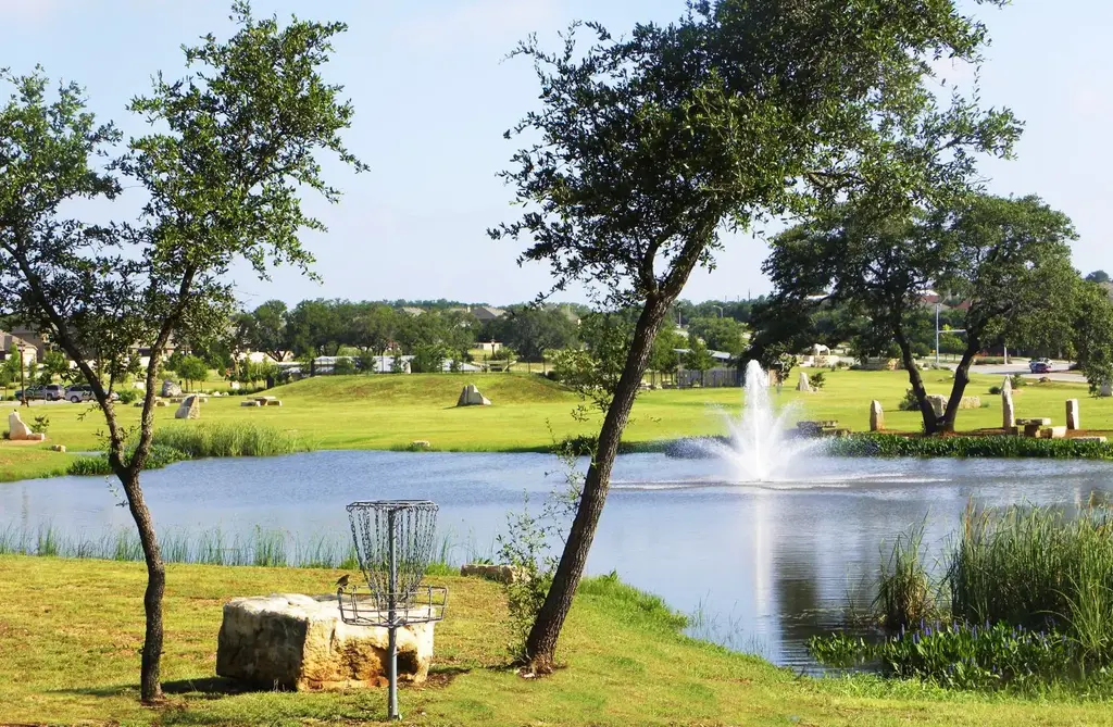 2701 Ambush Canyon, Leander