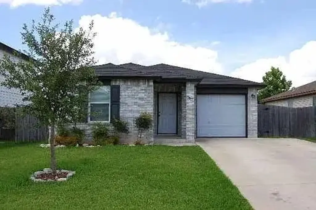 3851 Cherokee Boulevard, New Braunfels