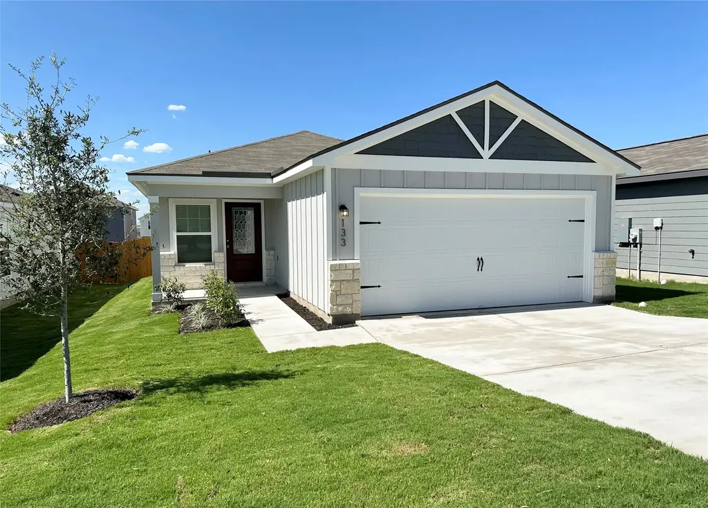 133 Captain Dooley Lane, Jarrell