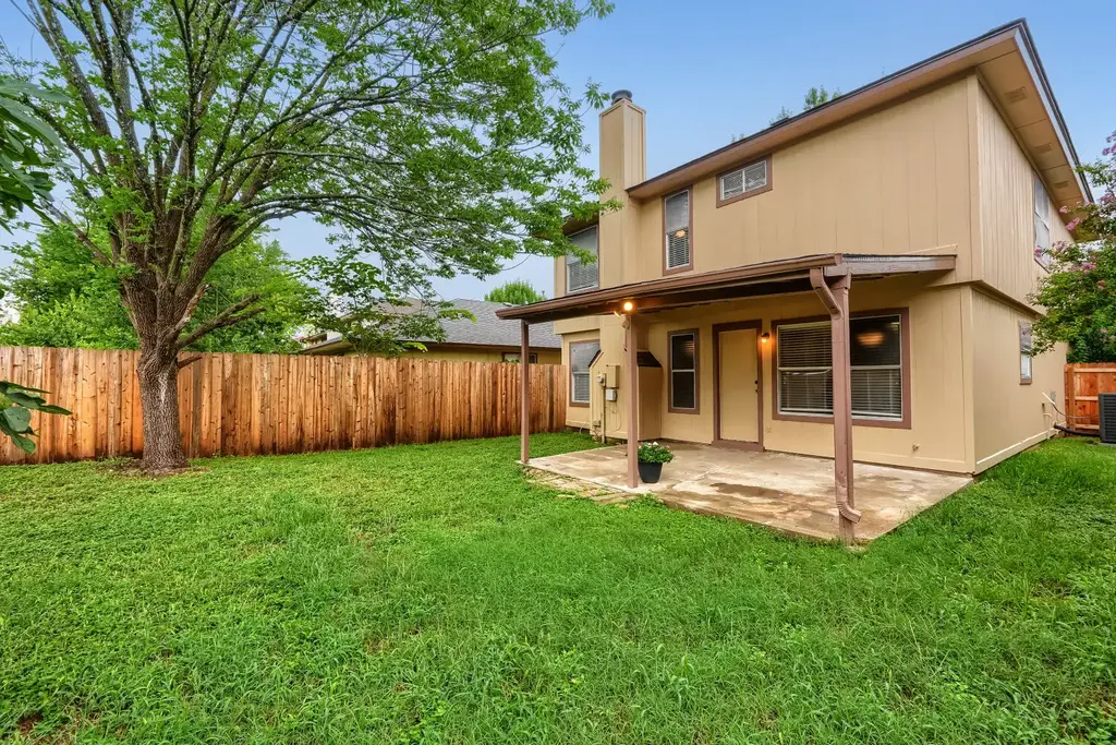 814 Smoke Signal Pass, Pflugerville