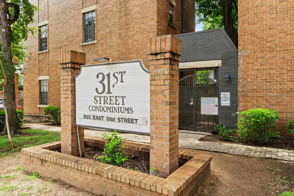 203 E 31st Street 311, Austin