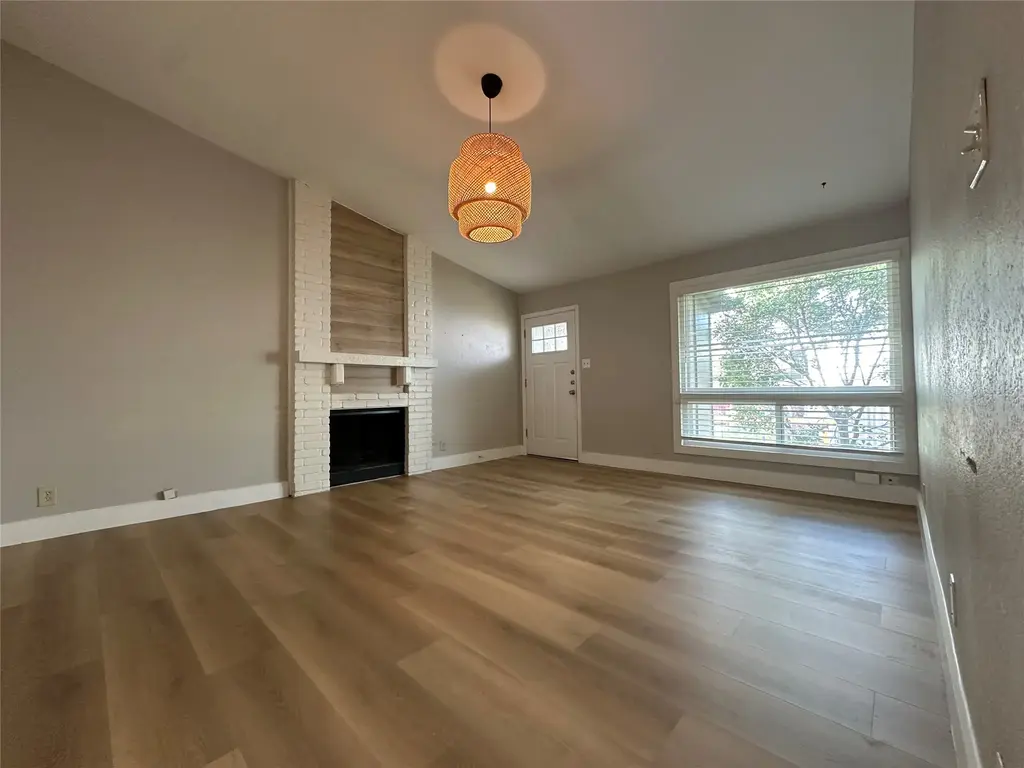 6713 West Gate Boulevard A, Austin