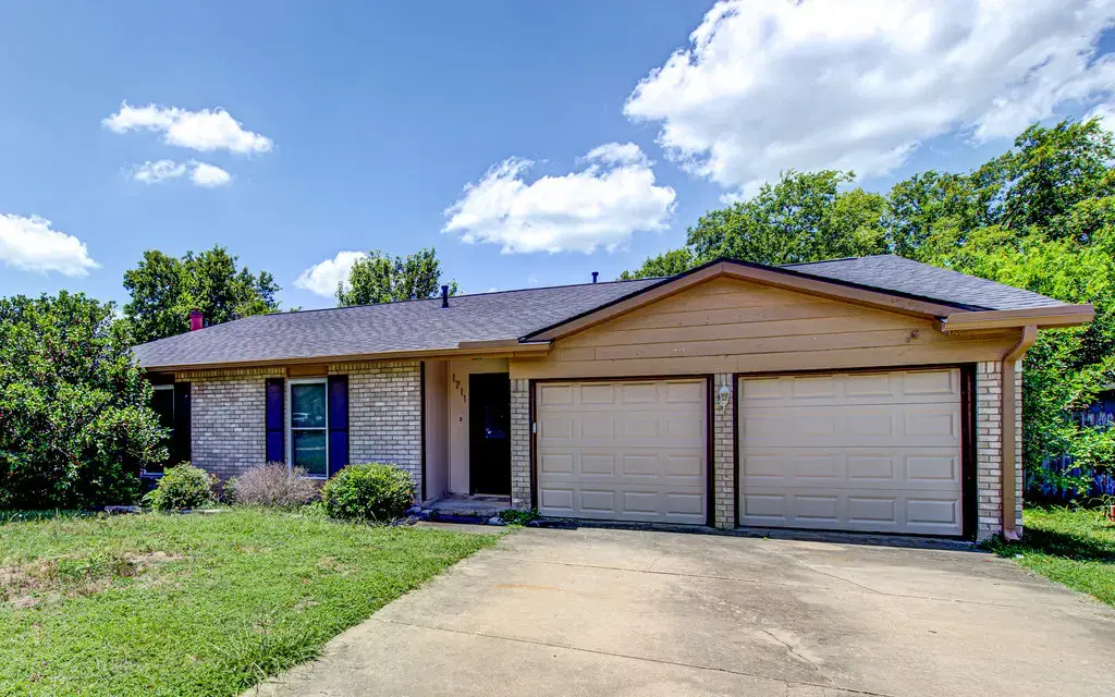 1711 Cricket Hollow Drive, Austin
