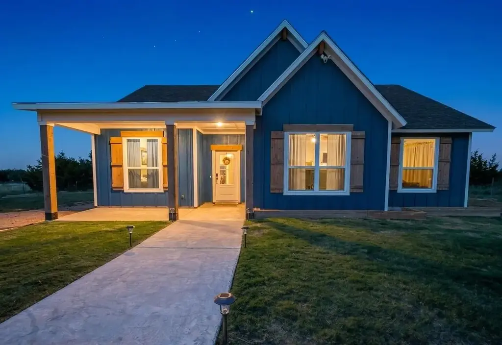 104 Donnie Drive, Lampasas