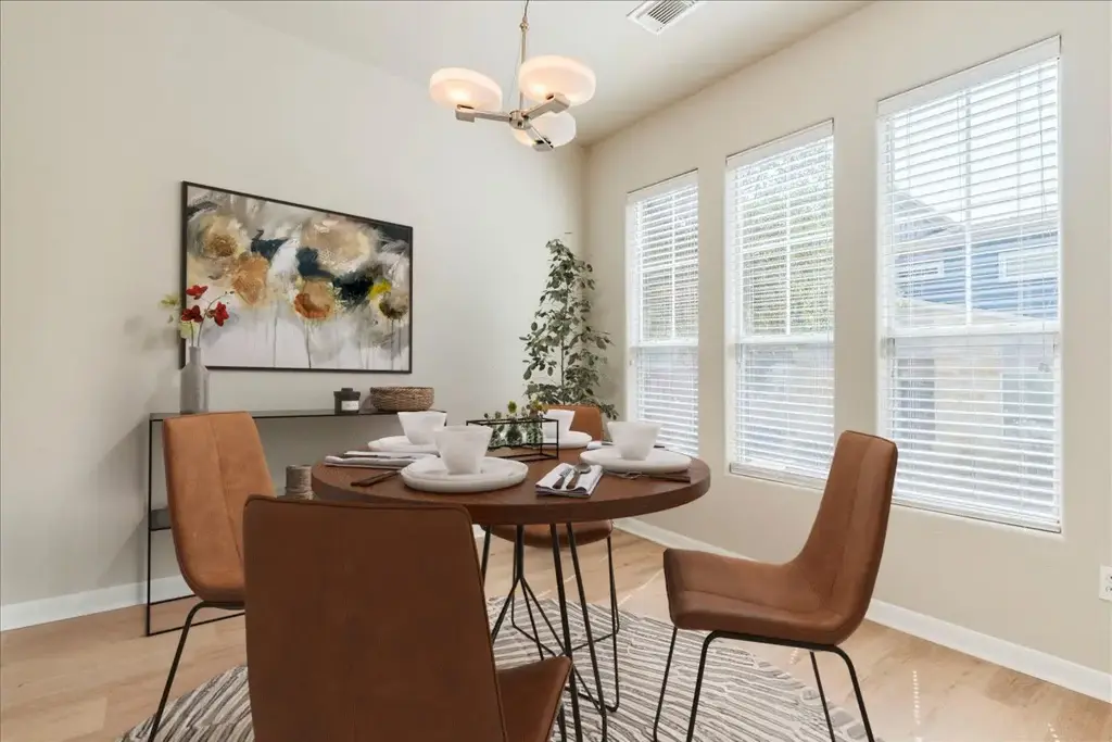 2924 Bond Drive 4c, Austin