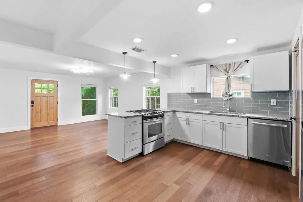 1137 Nickols Avenue, Austin